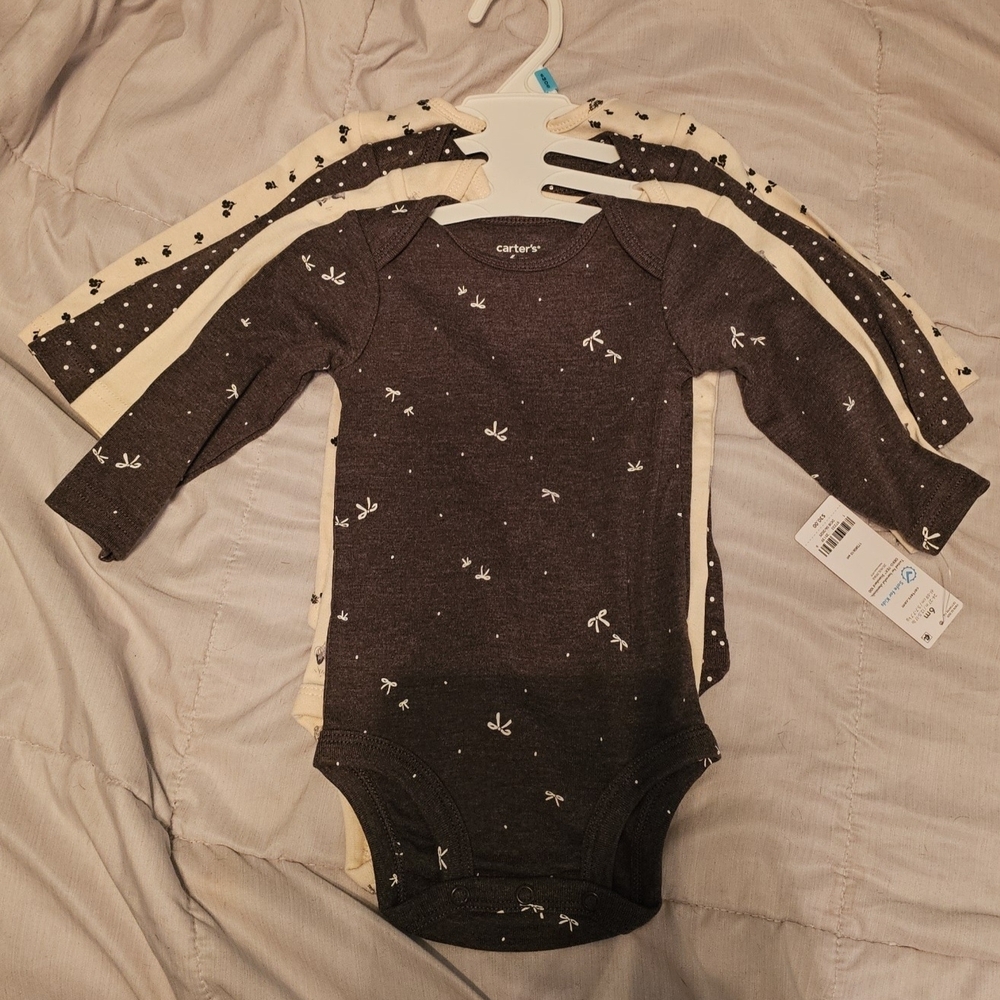 Carter's Black and Cream Bodysuit Set
